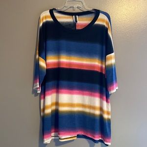 Glitzy Girlz Boutique NWOT top